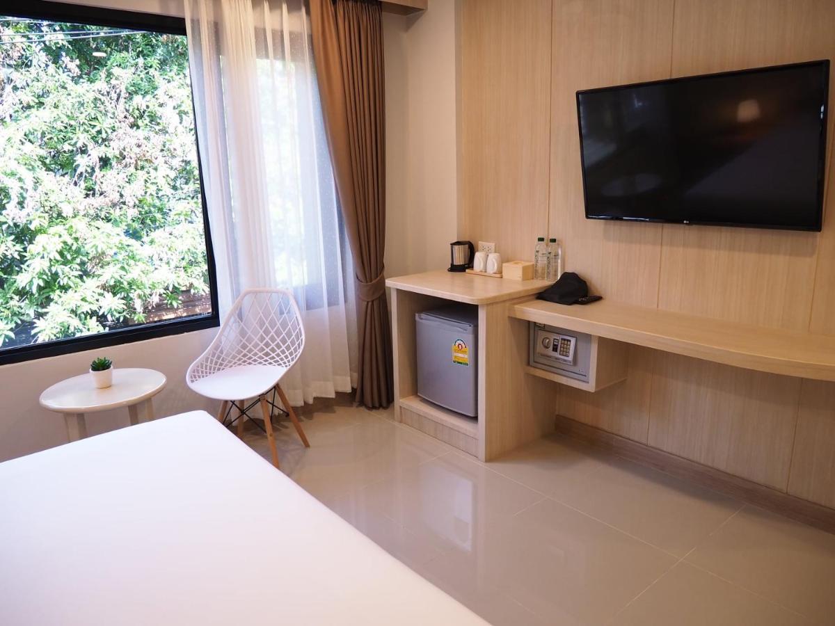 Malee Hotel Chiang Mai Ngoại thất bức ảnh