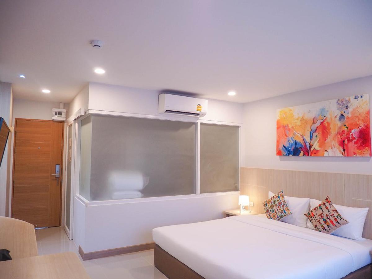 Malee Hotel Chiang Mai Ngoại thất bức ảnh