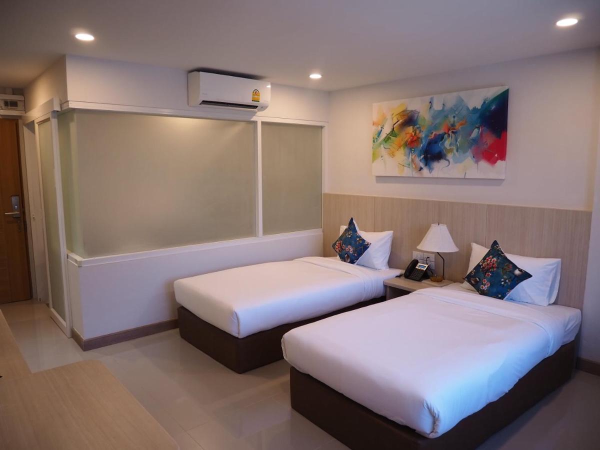 Malee Hotel Chiang Mai Ngoại thất bức ảnh