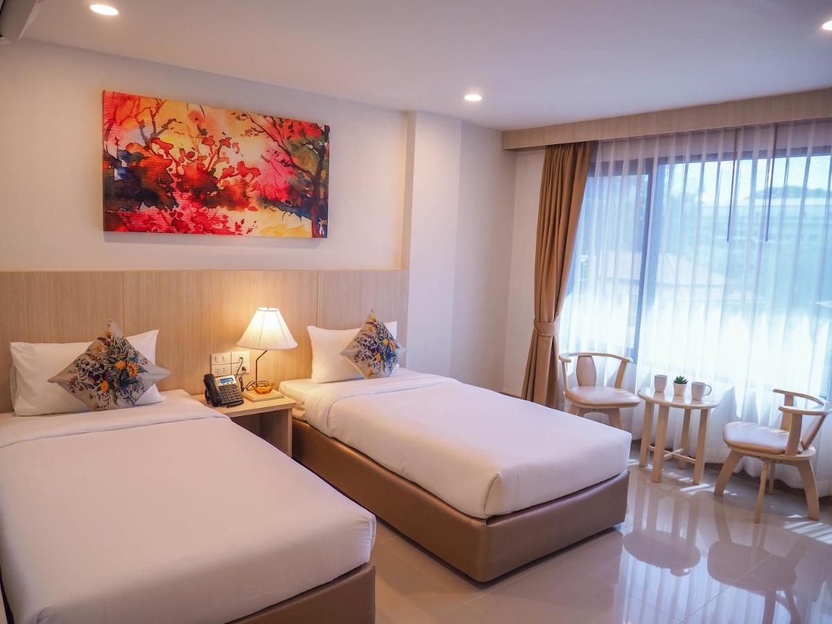 Malee Hotel Chiang Mai Ngoại thất bức ảnh