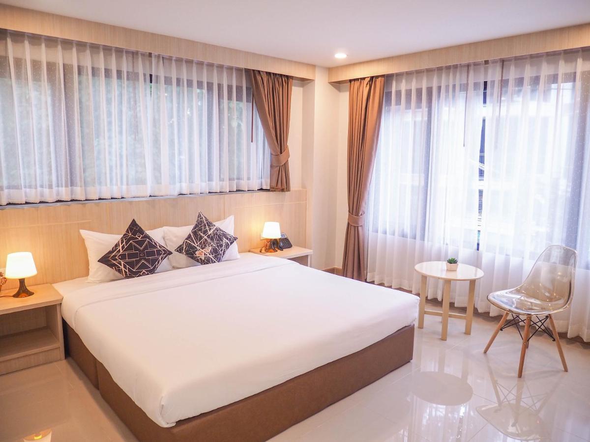 Malee Hotel Chiang Mai Ngoại thất bức ảnh