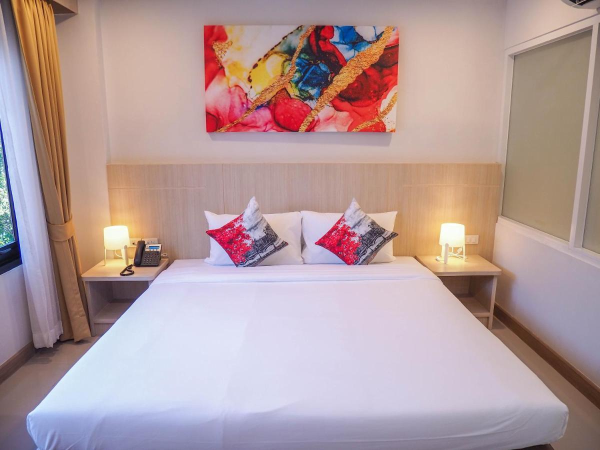 Malee Hotel Chiang Mai Ngoại thất bức ảnh