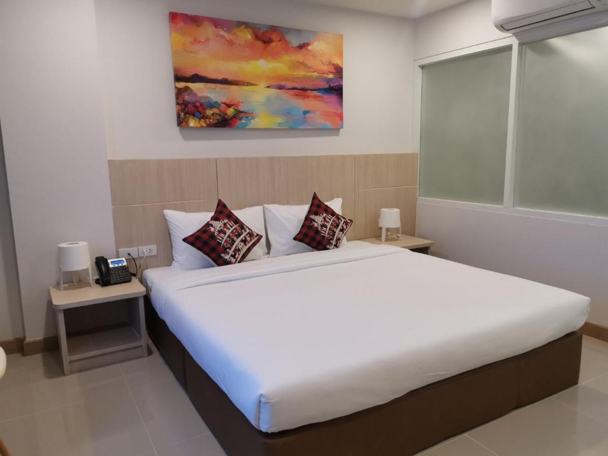 Malee Hotel Chiang Mai Ngoại thất bức ảnh