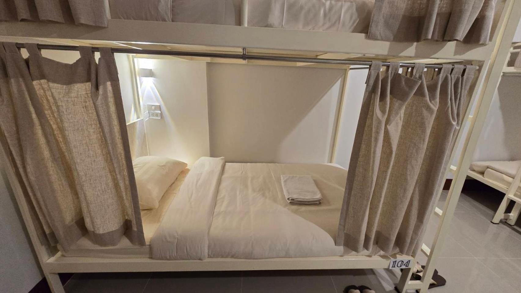 Malee Hotel Chiang Mai Ngoại thất bức ảnh